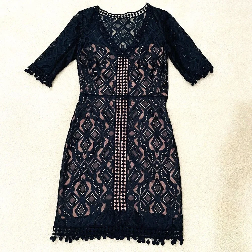 Gianni Bini Women's Size S Black Tan Geometric V-Neck Pom Pom Fringe Side Zip - Picture 4 of 10